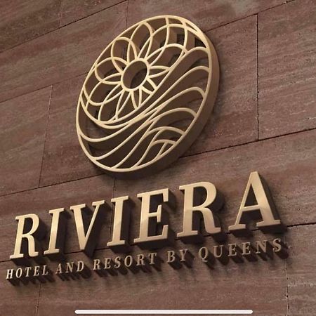 Riviera By Queens Hotel And Resort Gura Văii Exteriör bild